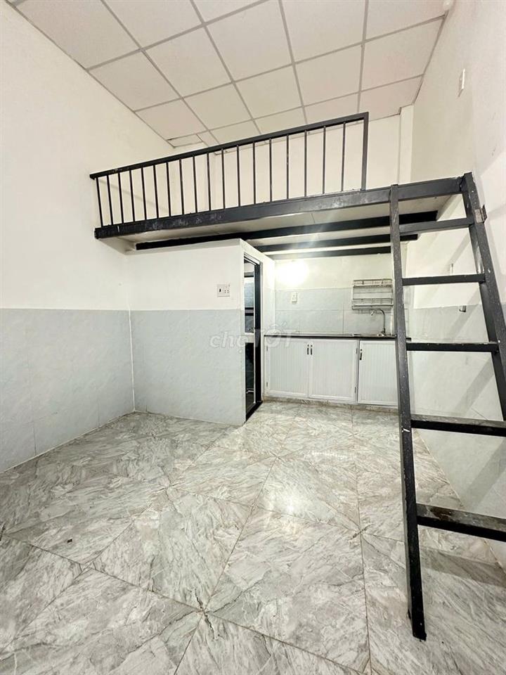 PHÒNG TRỌ SINH VIÊN GÁC CAO CẠNH ĐH GIA ĐỊNH, BỆNH VIỆN 175