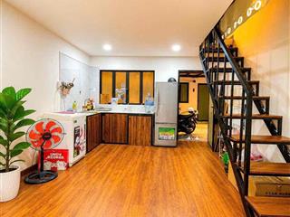 1 Trệt 1 lầu có thểm làm văn phòng nhỏ lẻ