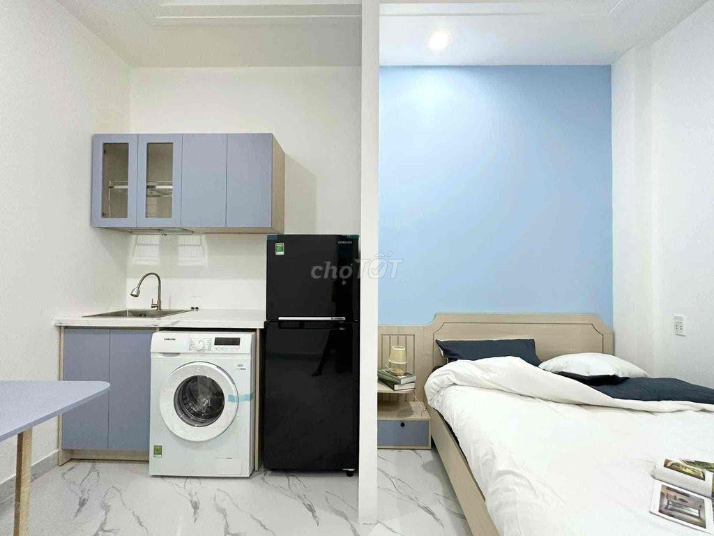 Căn Hộ Sang Trọng Mới Xây Ngay Bờ Kè Hoàng Sa Q3