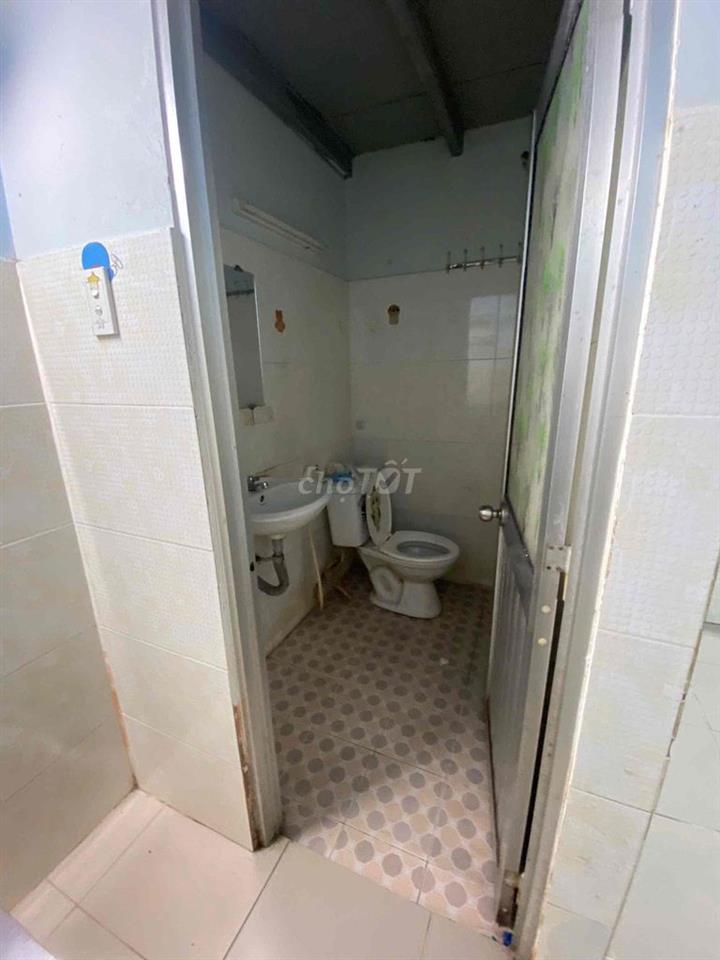 pass trọ Nguyễn Xí có máy lạnh hỗ trợ 500k tiền cọc