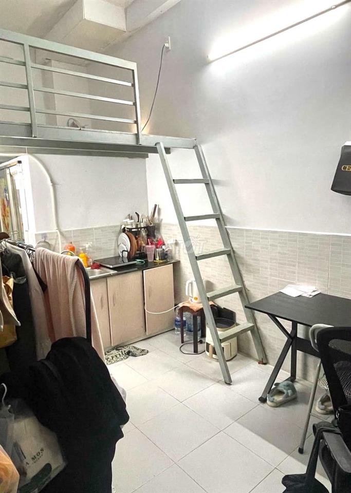 Pass gấp phòng Duplex Điện Biên Phủ đối diện ĐH UEF