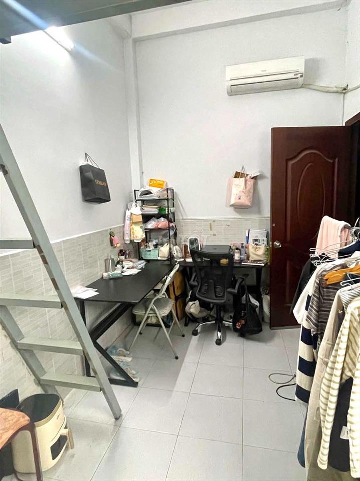 Pass gấp phòng Duplex Điện Biên Phủ đối diện ĐH UEF