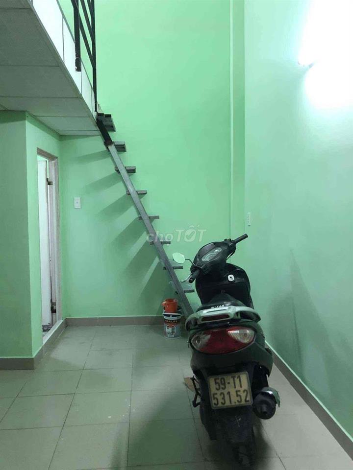 Phòng trọ có gác lửng Lê Quang Định Bình Thạnh
