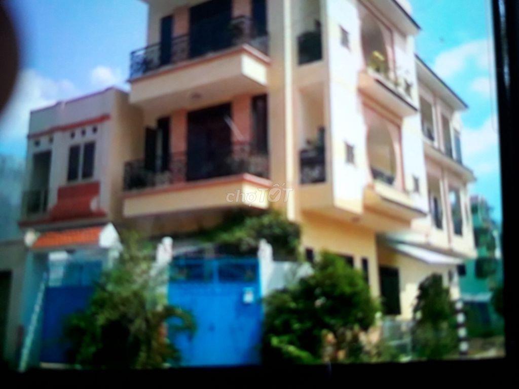 NU NVVP/NU SINH THUE PHONG DEP BIET THU BO SONG SG