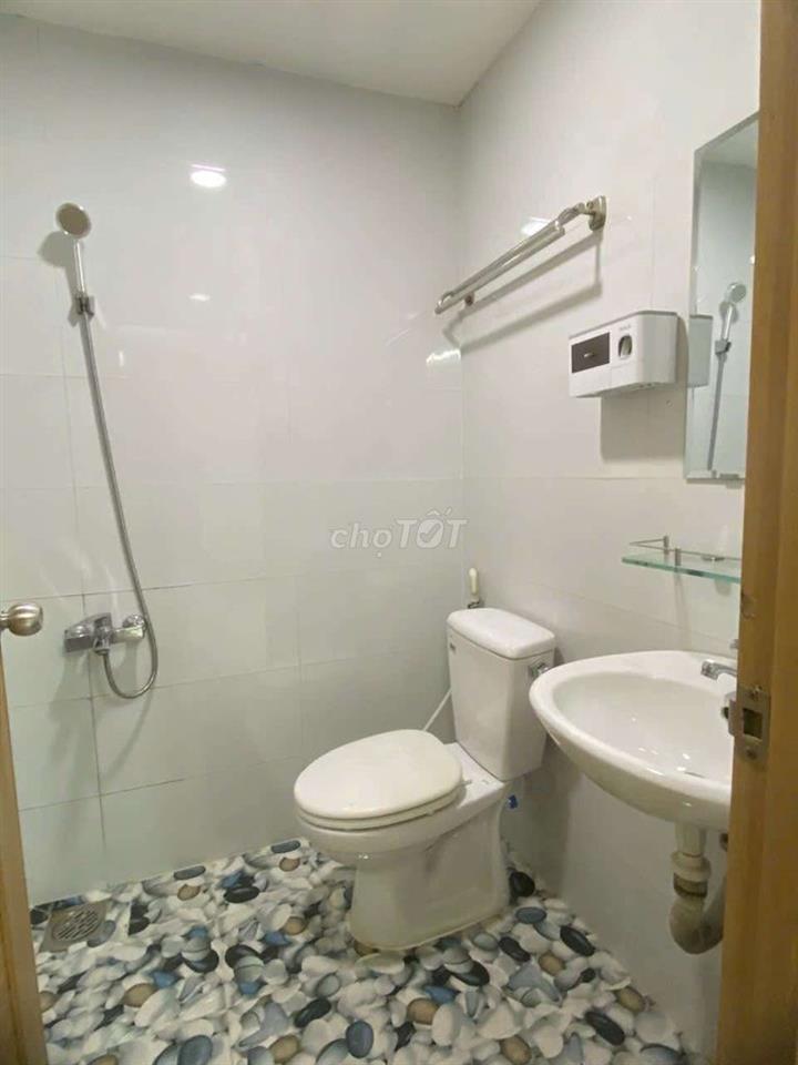 🔥2 Phòng Ngủ - Mới hoàn thiện - Cửa Sổ Trời Thoáng Mát - Full NT 🔥