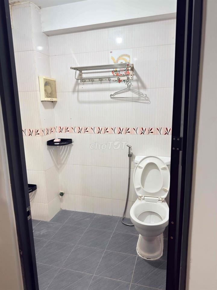 Phòng trọ kế chợ 69/65 Nguyễn Gia Trí