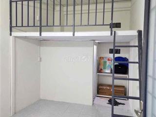 Phòng trọ có gác lửng cách ĐH Văn Lang 500m