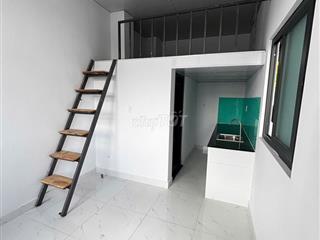 Tòa nhà mới 100% ngay KCN Lê Minh Xuân - Trần Đại Nghĩa