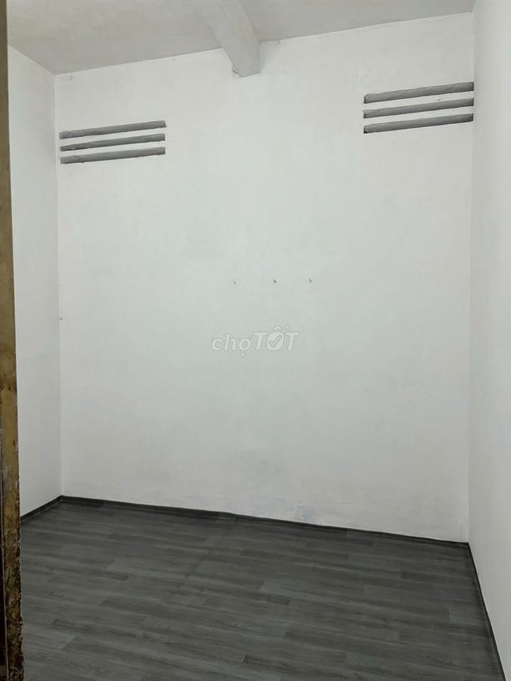 Phòng trọ bình dân mát mẻ, yên tĩnh, trung tâm Bình Thạnh , sát chợ