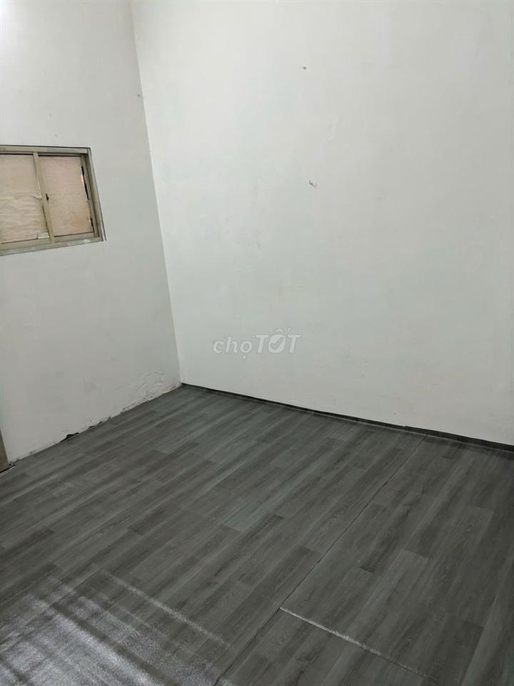 Phòng trọ bình dân mát mẻ, yên tĩnh, trung tâm Bình Thạnh , sát chợ