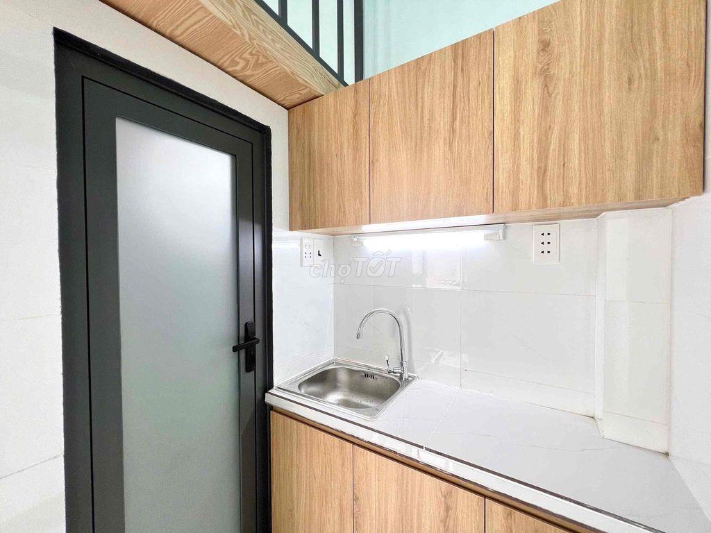 PHÒNG GÁC GẦN ĐẠI HỌC VĂN LANG CÓ CỬA SỔ TRỜI GIÁ SINH VIÊN