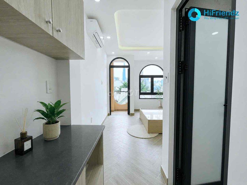 STUDIO GẦN ĐẠI HỌC HUTECH NGAY NGÃ TƯ HÀNG XANH SIÊU NGON VIEW LANDMAR