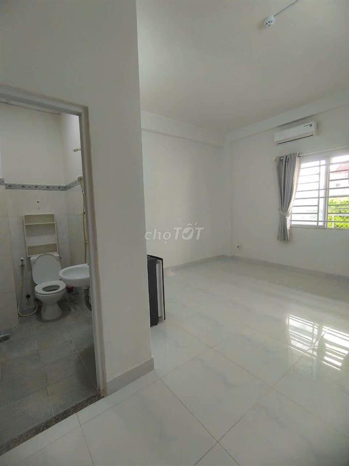 cho thuê phòng 100% y hình tại 220/85/2 Hoàng Hoa Thám, P05. B. Thạnh