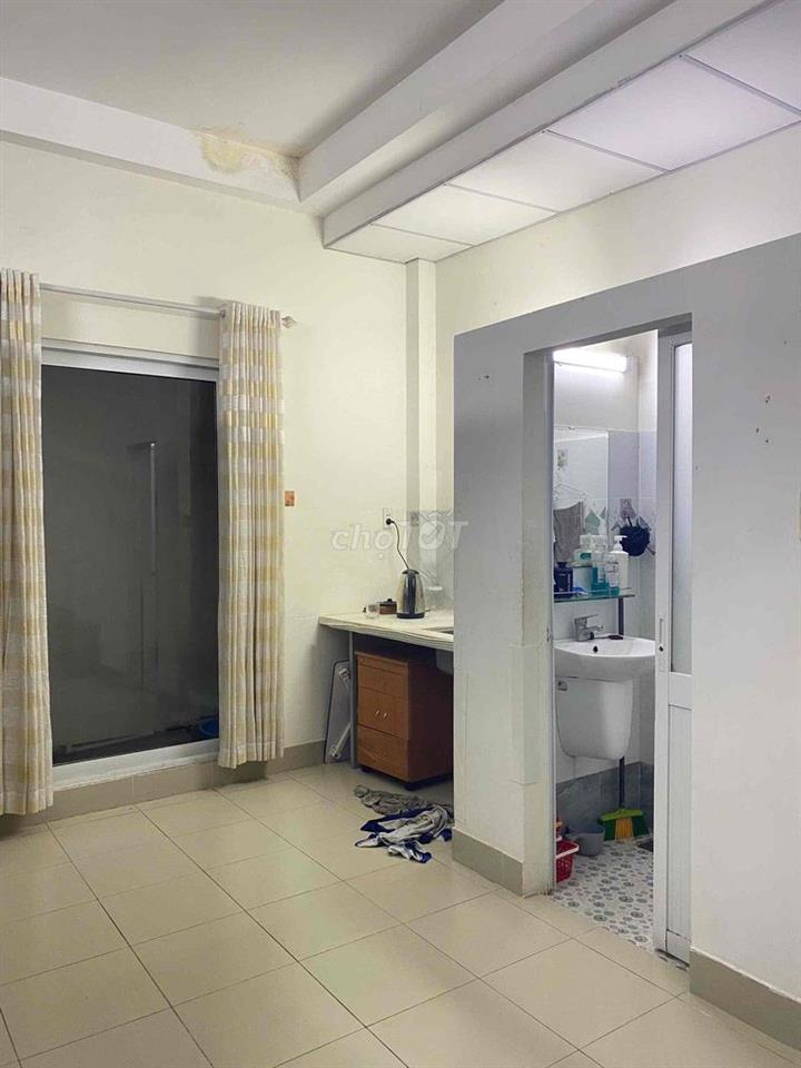 Cho Thuê Phòng KTX bình thạnh, 1ng/1tr8 1 phòng max 4 người
