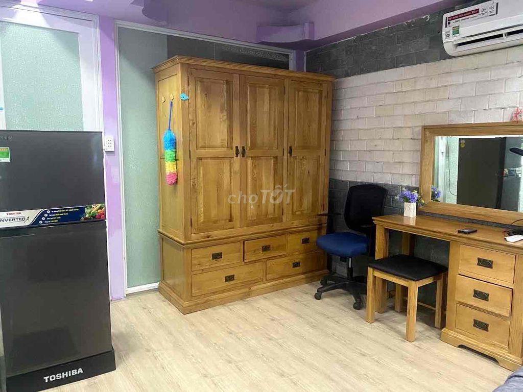 phòng studio lầu 1 - 30m2 mặt tiền đường Bình Quới