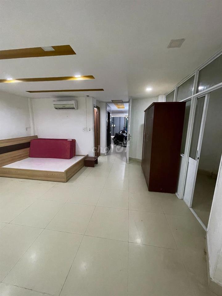 CHÍNH CHỦ CHO THUÊ PHÒNG ĐẸP 30m2 NGAY ĐẠI HỌC UEF 6.8TR/THÁNG