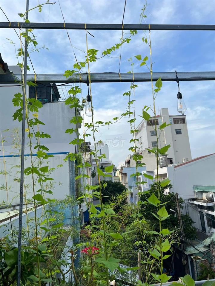 1PN TÁCH BẾP 30M2, GẦN GA T3 THOÁNG MÁT, FULL NỘI THẤT GIÁ CHỈ 5.5TR