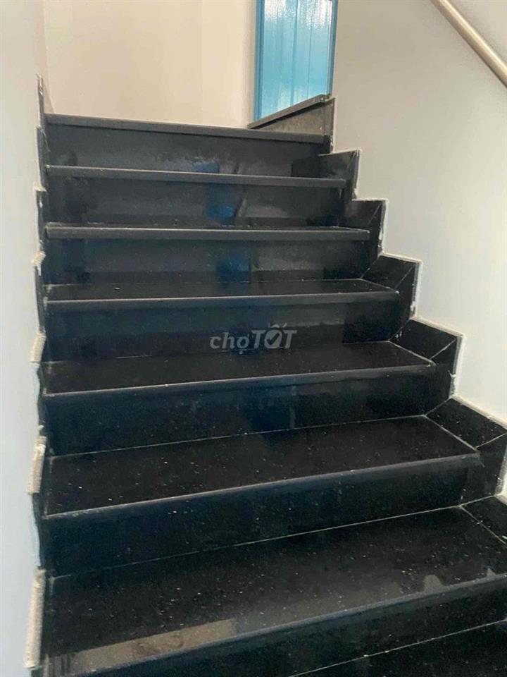 cho thuê nhà nguyên căn q1 giá rẽ