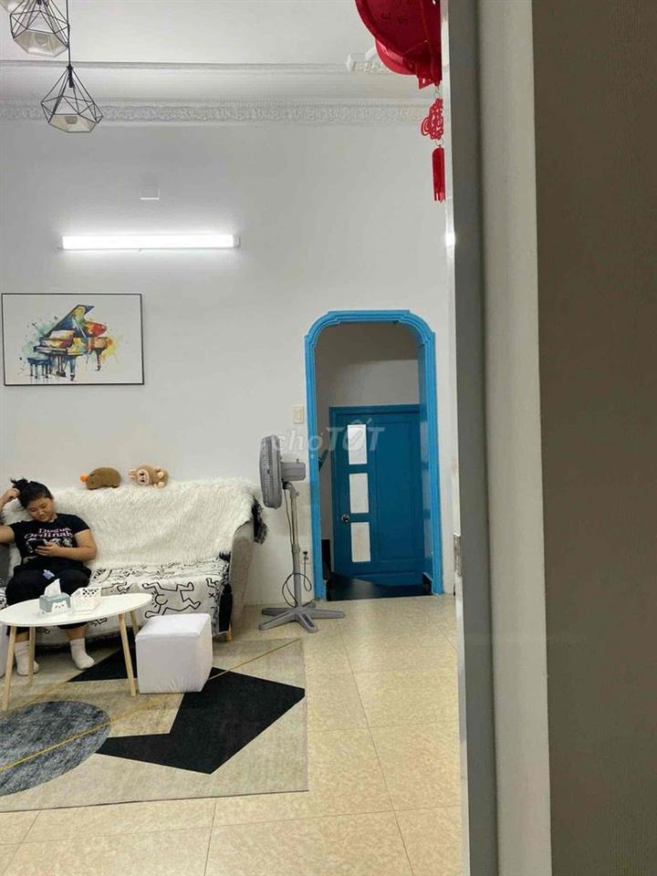cho thuê nhà nguyên căn q1 giá rẽ