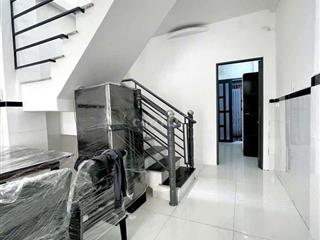 Cho thuê nhà nguyên  3PN 2WC sẵn nội thất