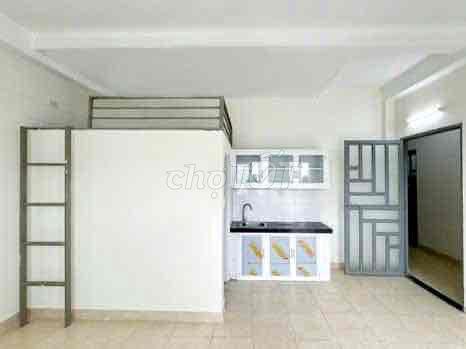 DUPLEX BAN CÔNG RỘNG 20M2