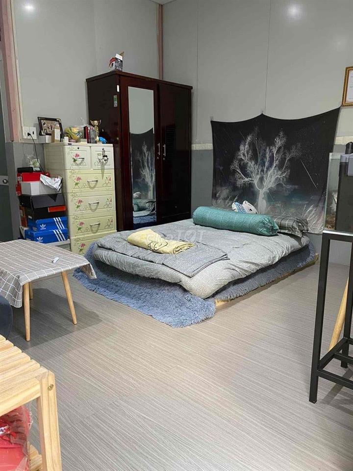 PHÒNG SÂN VƯỜN - 22m2 - VÔ Ở NGAY