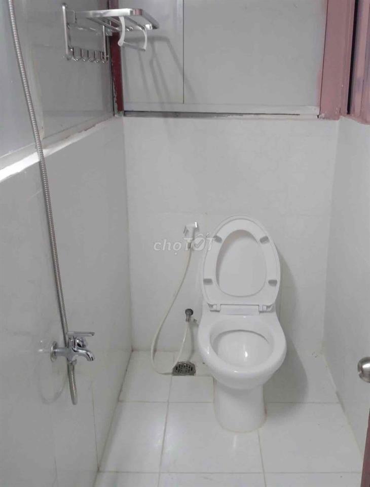 PHÒNG TRỌ SÂN VƯỜN 22m2 - VÔ Ở NGAY
