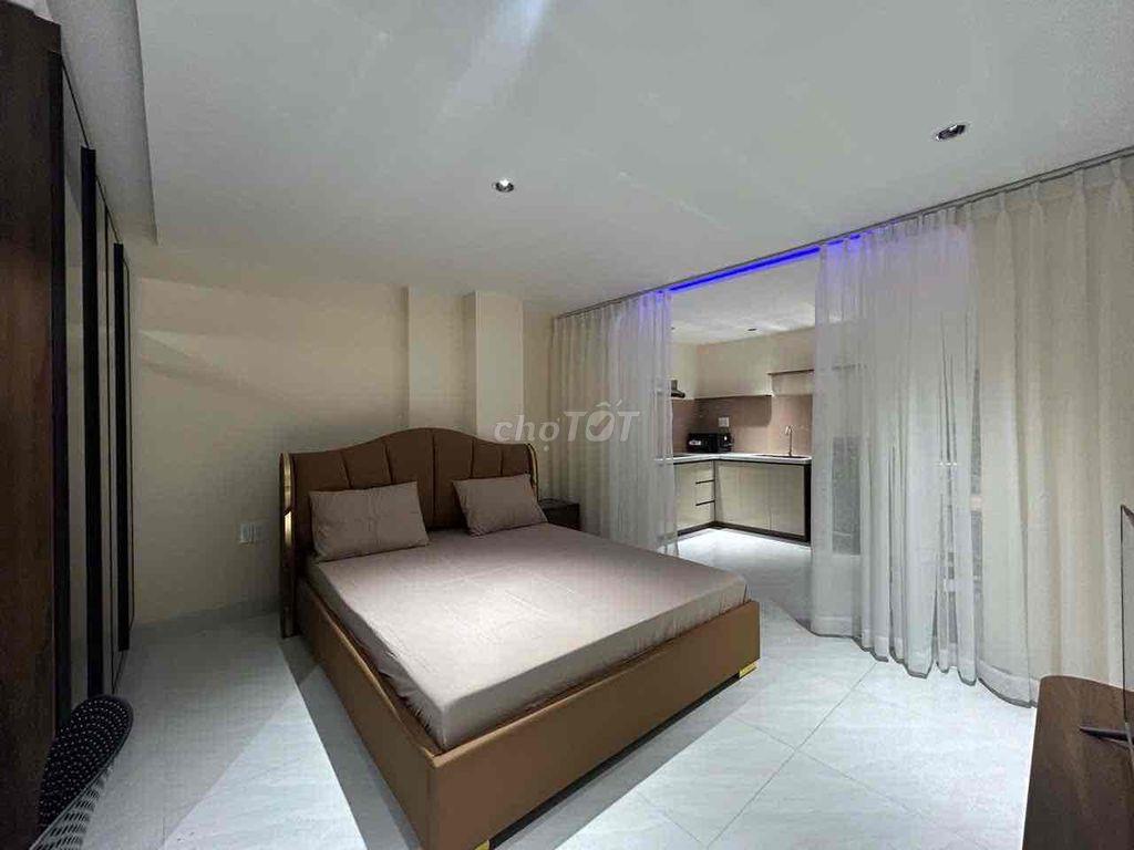 1 Phòng Ngủ Cao Cấp LUXURY Ngay mặt tiền đường Phạm Văn Đồng