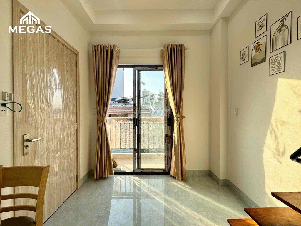 PHÒNG DUPLEX BAN CÔNG - FULL NỘI THẤT - GẦN TRƯỜNG VĂN LANG