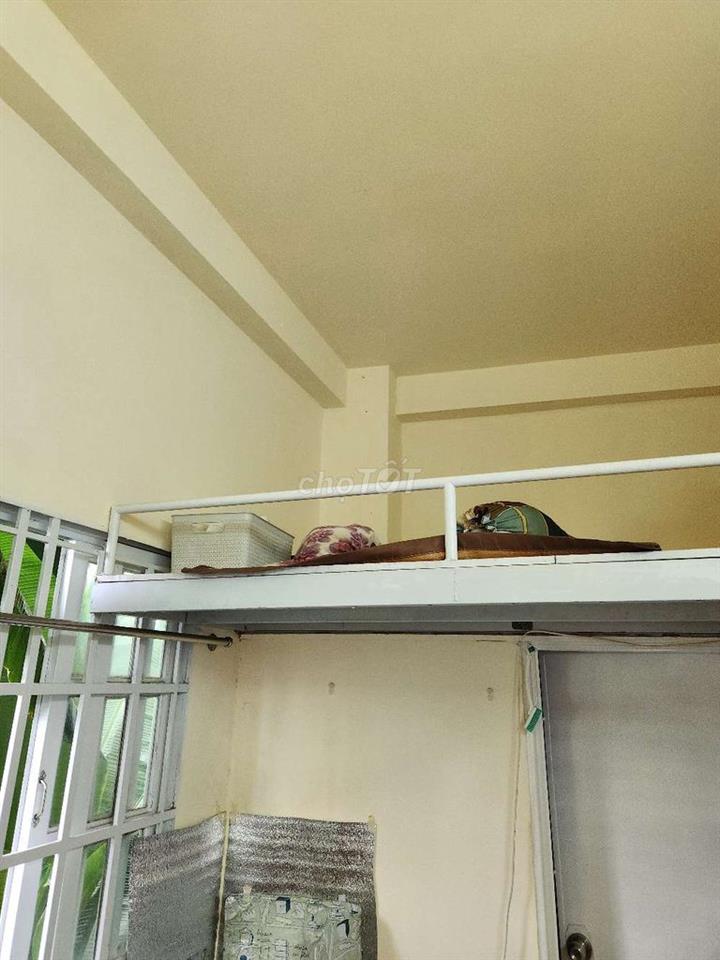 TÌM 1 NỮ Ở GHÉP