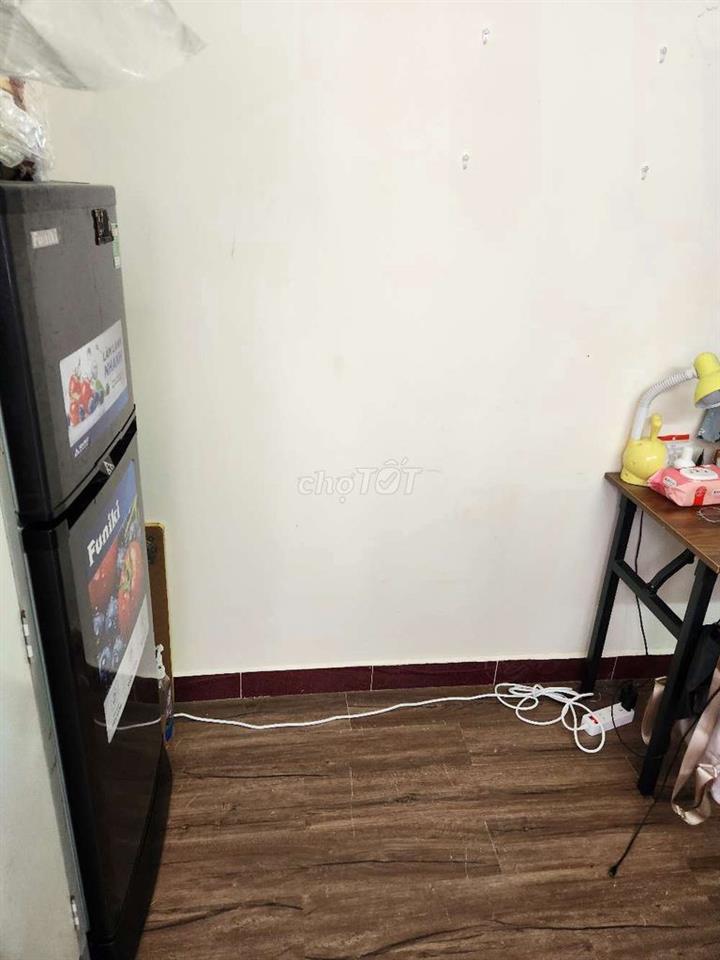 TÌM 1 NỮ Ở GHÉP