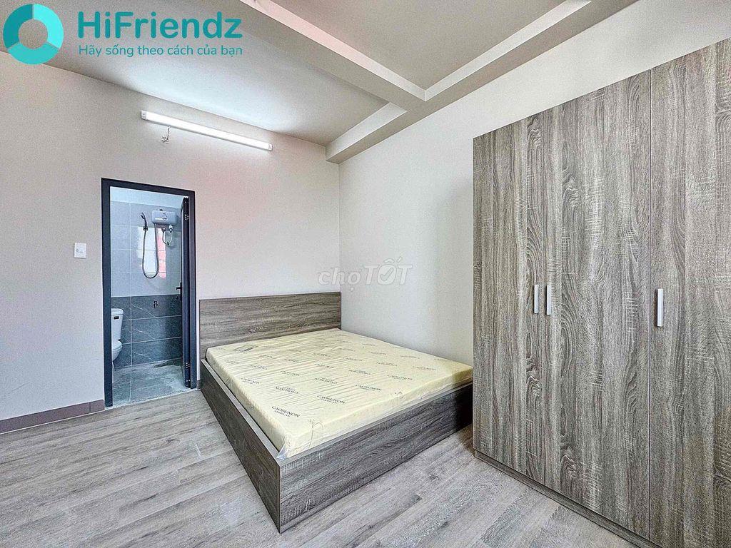 Phòng trọ ban công mới xây sạch sẽ an ninh ful nội thất máy giặt riênh