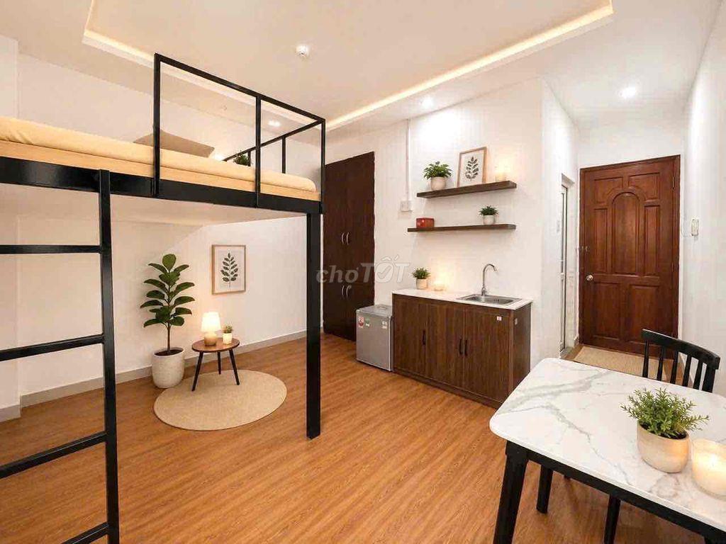 🔥🏡PHÒNG GÁC LỬNG CỬA SỔ TRỜI TẠI SÂN BAY