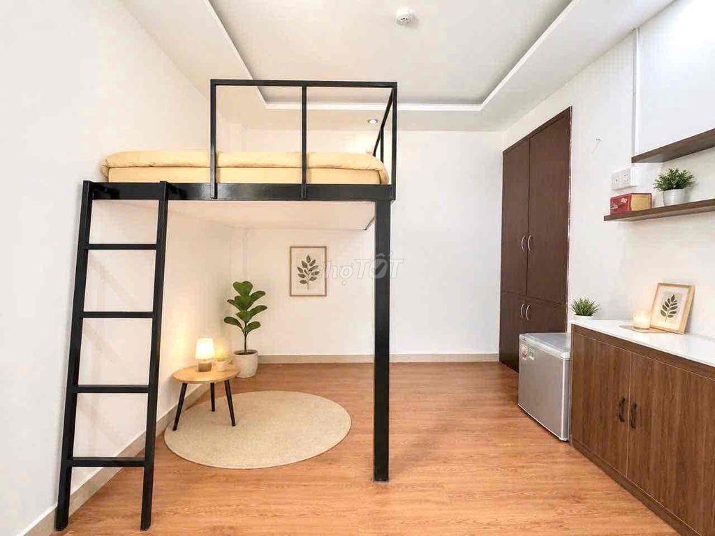 🔥🏡PHÒNG GÁC LỬNG CỬA SỔ TRỜI TẠI SÂN BAY