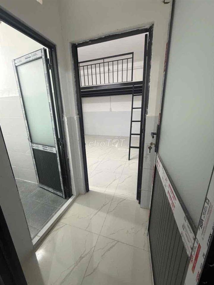 🔥🏡CHI THUÊ PHÒNG GÁC CỰC RỘNG CỰC XINH TẠI TRƯỜNG CHINH