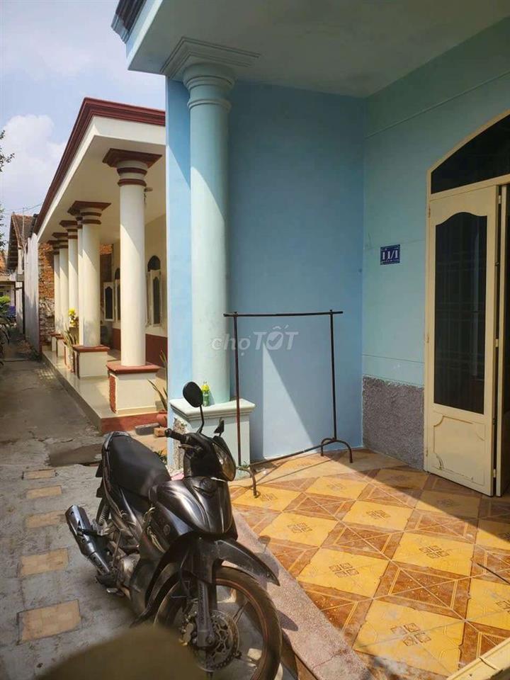 Nhà nguyên căn cho thuê đường nguyễn thị lừa bên hông chợ Củ Chi