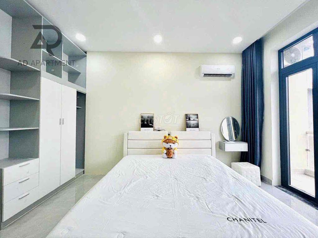 Cho thuê 1PN ban công tách bếp ngay cầu Thị Nghè 40m2 8tr có thang may