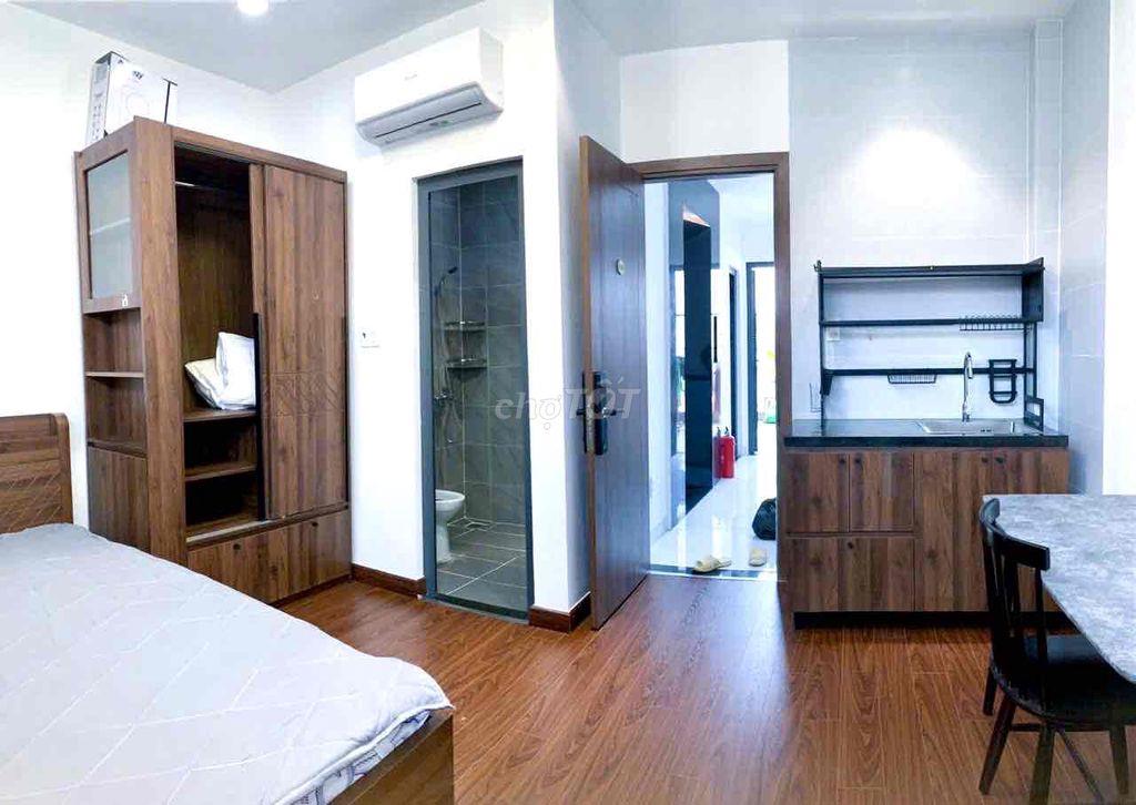 phòng đẹp thang máy nội thất cao cấp
