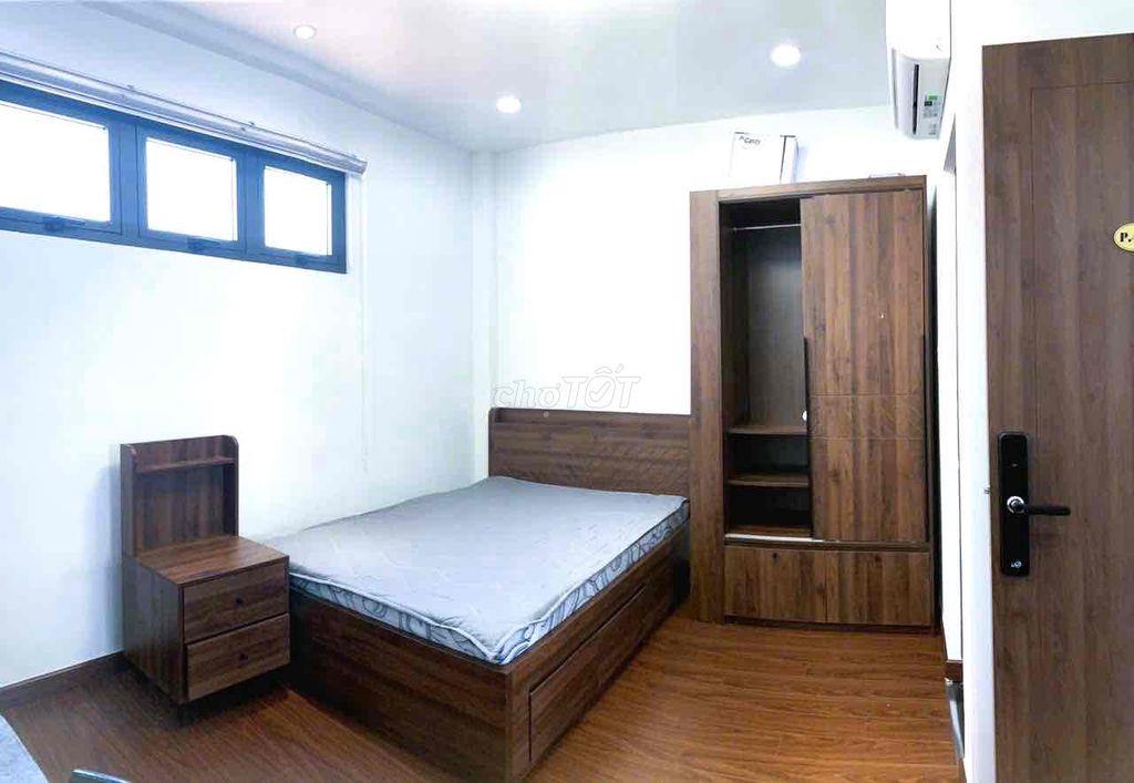 phòng đẹp thang máy nội thất cao cấp