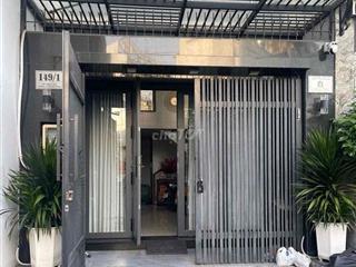 149/1 nơ trang long  di chuyển trung tâm q3-q10 tiện lợi xung quanh it
