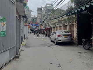 Pass phòng , chuyển cơ sở học