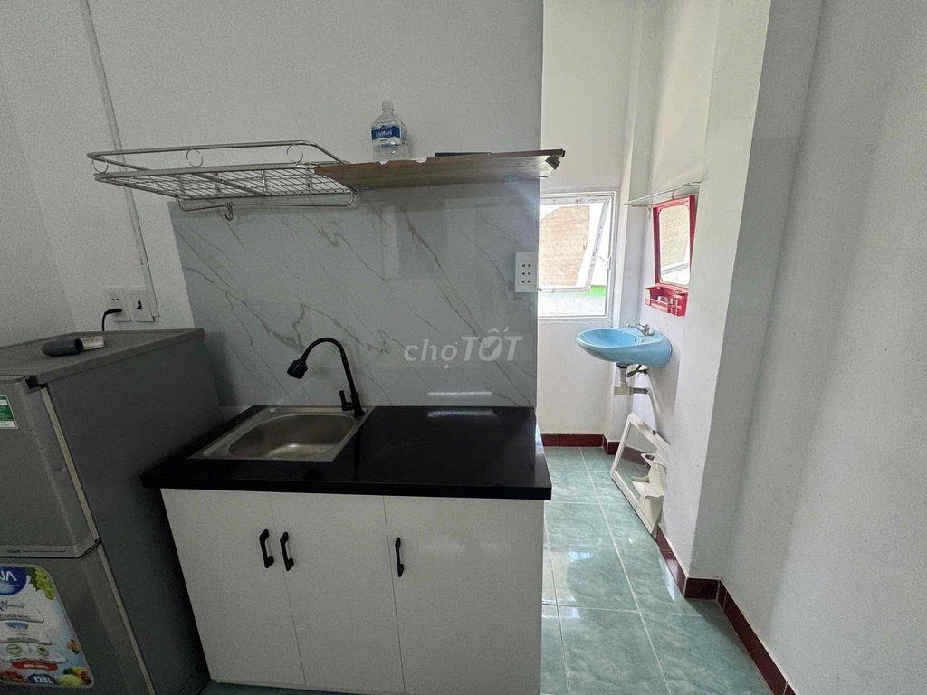 Trống sẵn phòng 3tr8 ngay Phan Châu Trinh