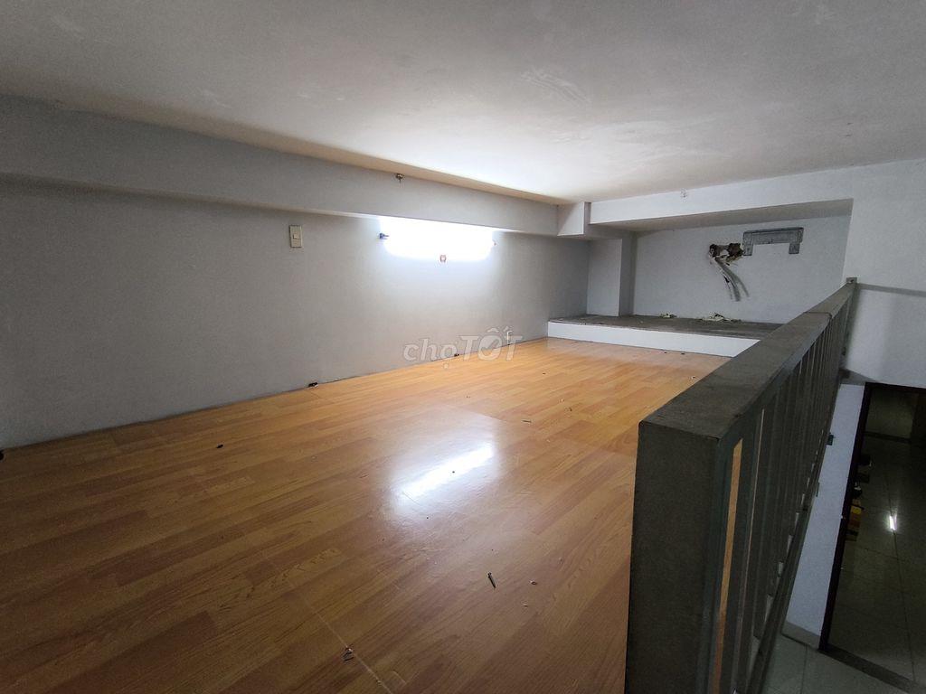 phòng trọ 20m2 có gác và ban công đường Xô Viết Nghệ Tĩnh
