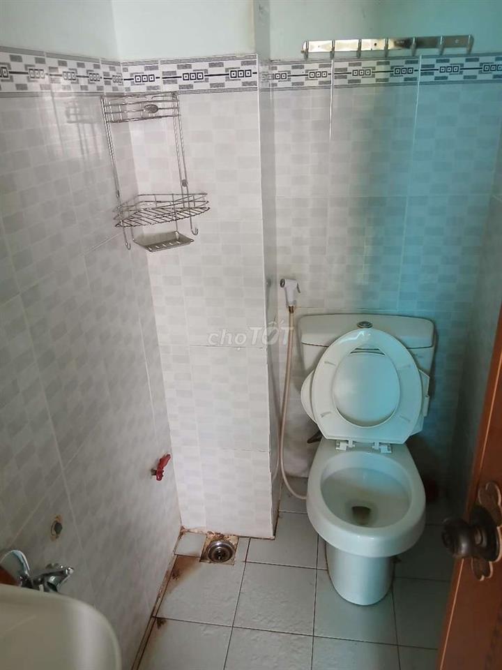 Cho thuê phòng nhà có ban công tại Bình Thạnh
