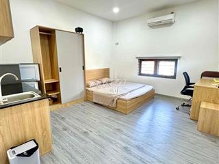 🏡 Mặt tiền khu D2 Nguyễn Gia Trí, p có cửa sổ ban công full nội thất😍