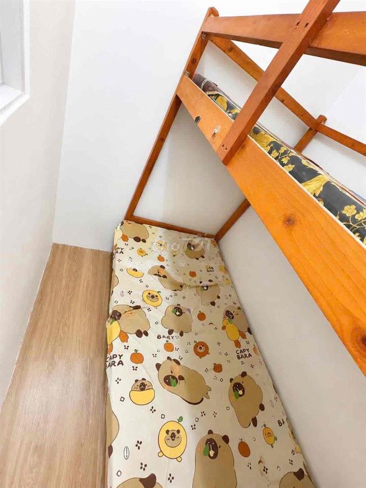 Phòng 1 người 2tr5 đầy đủ tiện nghi ngay trung tâm ngã tư hàng Xanh