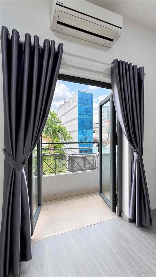 CHO THUÊ PHÒNG MẶT TIỀN D2 NGUYỄN GIA TRÍ, BÌNH THẠNH FULL NT BAN CÔNG