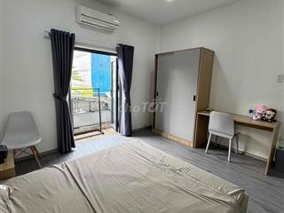 CHO THUÊ PHÒNG MẶT TIỀN D2 NGUYỄN GIA TRÍ, BÌNH THẠNH FULL NT BAN CÔNG