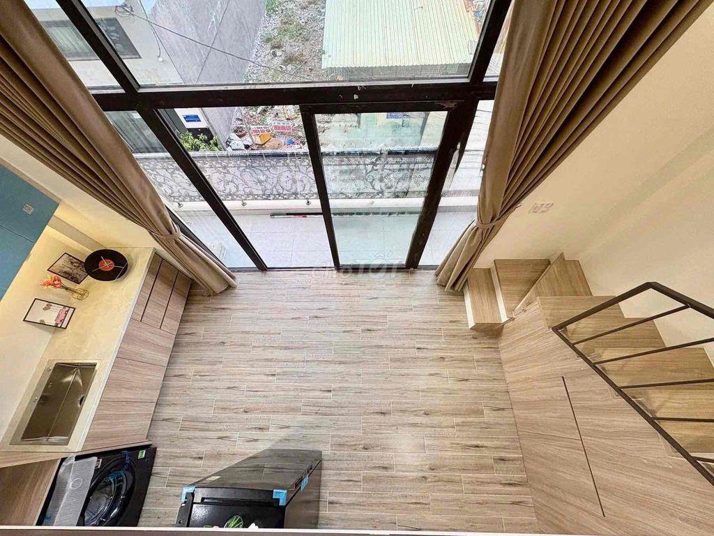 Cho thuê Duplex ngay ngã tư hàng xanh