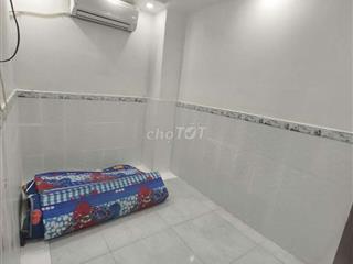 cho thuê nhà nguyên tầng trệt